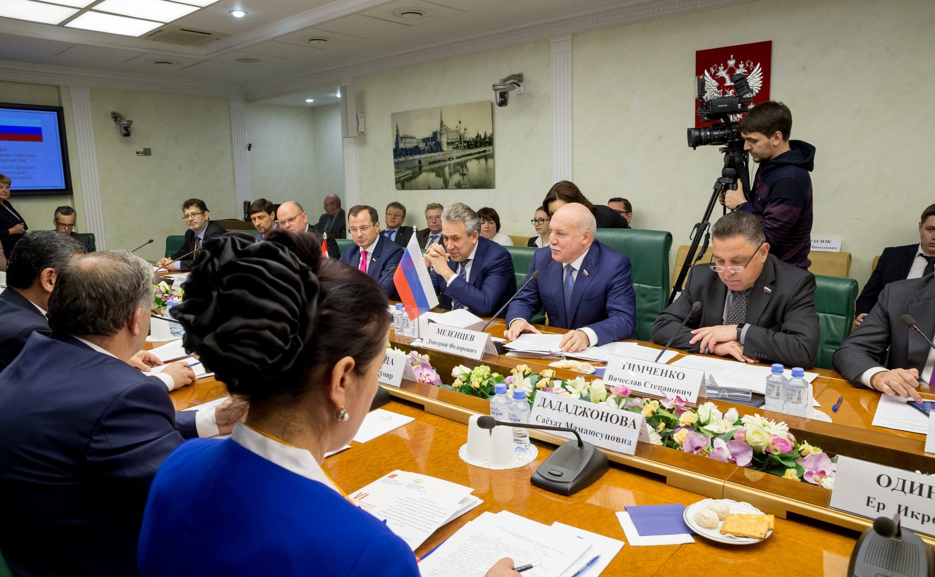 «Круглый стол» Комитета СФ по экономической политике о развитии торгово-экономического сотрудничества с Таджикистаном