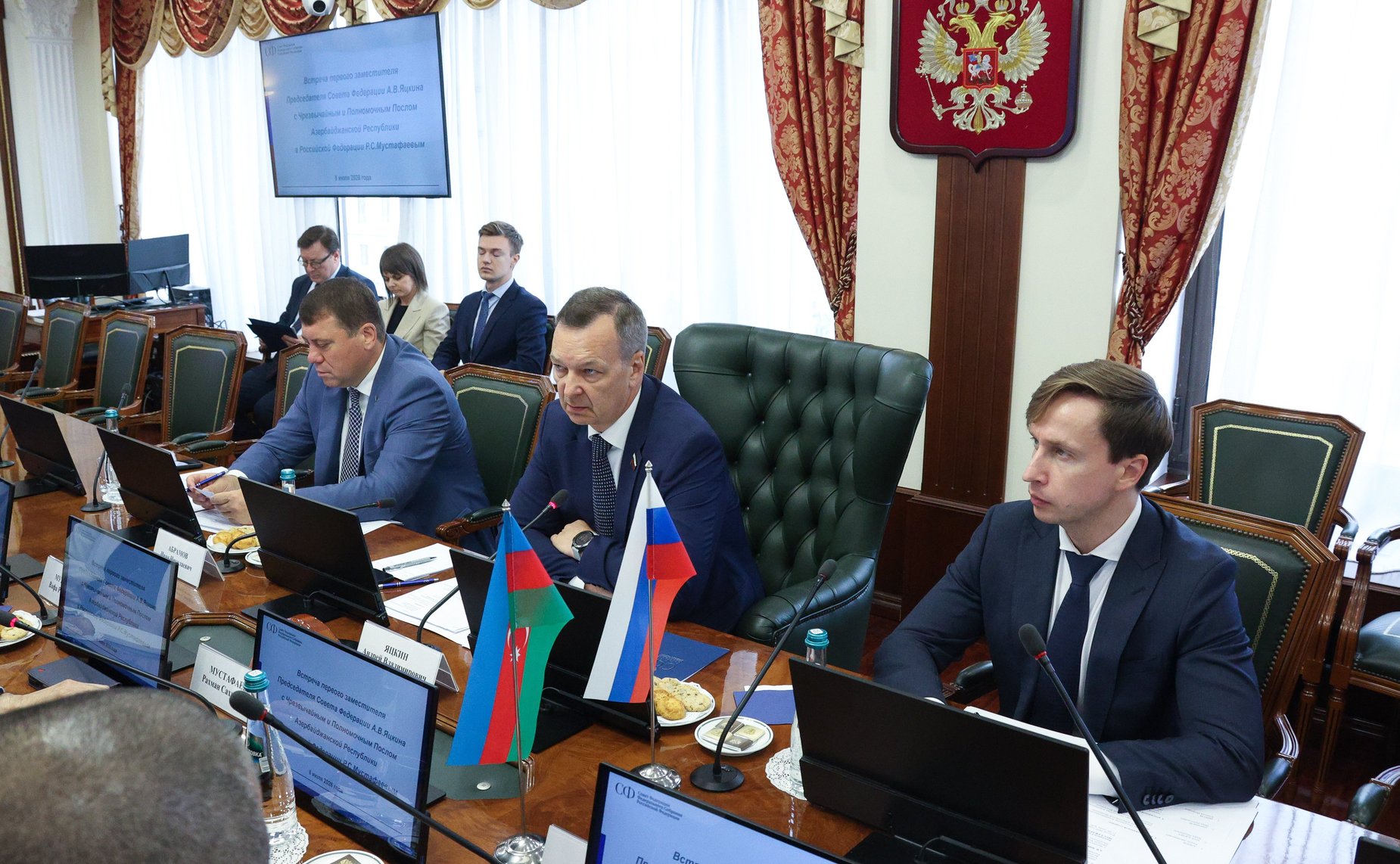 Встреча Андрея Яцкина с Чрезвычайным и Полномочным Послом Азербайджанской Республики в Российской Федерации