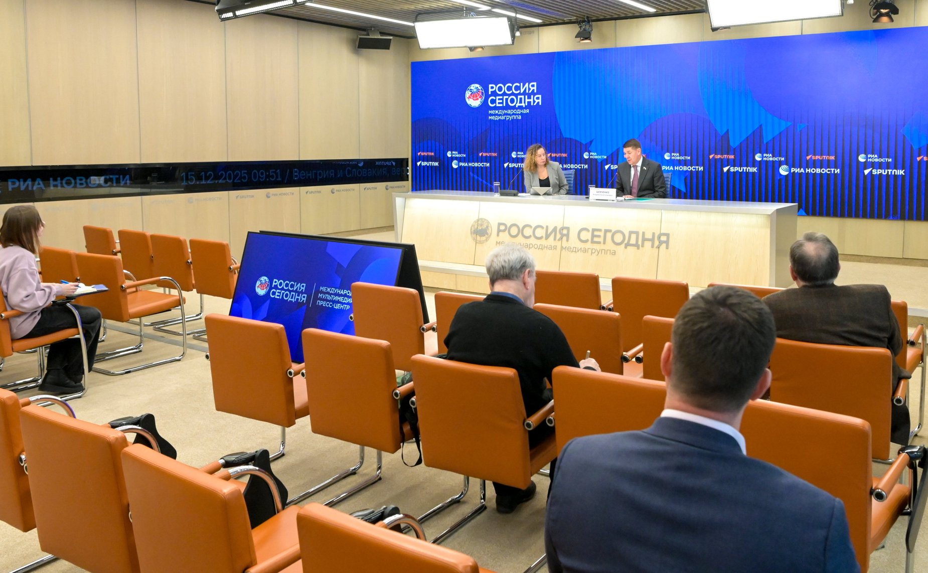 Пресс-конференция председателя Комитета СФ по федеративному устройству, региональной политике, местному самоуправлению и делам Севера Андрея Шевченко по итогам работы Комитета в осеннюю сессию 2025 году