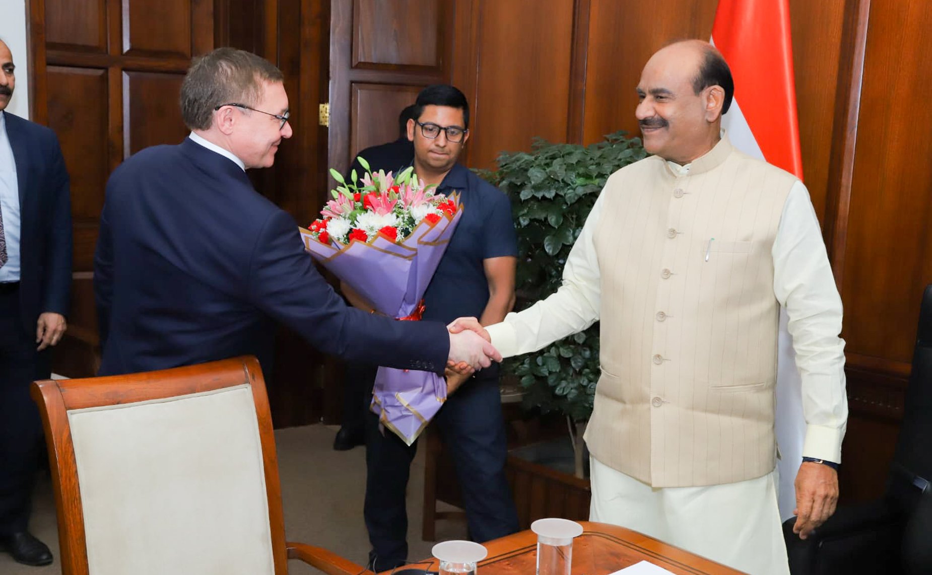 Первый заместитель Председателя Совета Федерации Владимир Якушев в рамках рабочего визита в Республику Индия провел ряд двусторонних встреч