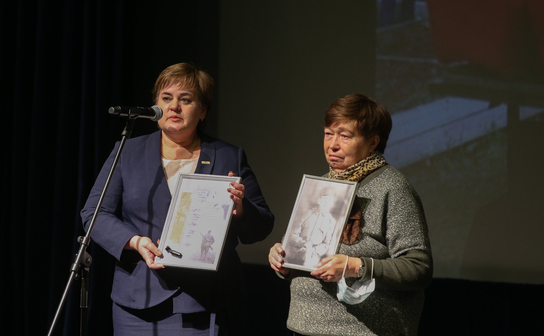 Сенаторы РФ приняли участие в торжественных мероприятиях в Центральном музее Великой Отечественной войны на Поклонной горе, посвященных Дню Неизвестного солдата