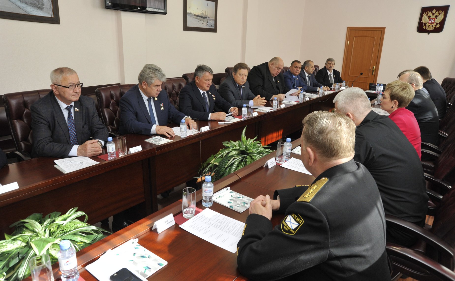 Выездное заседание Комитета СФ по обороне и безопасности в Гаджиево (Мурманская область)