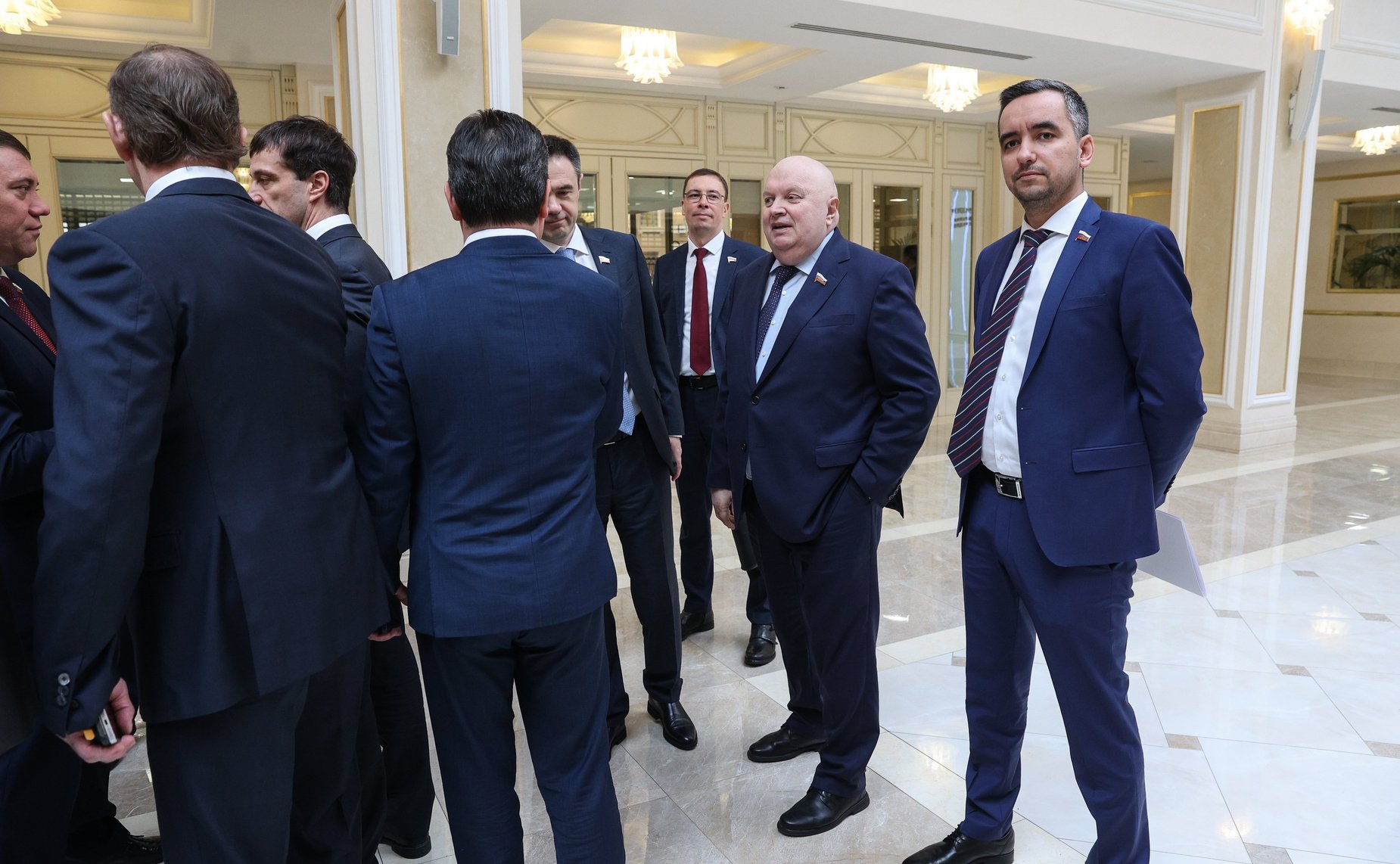 Открытие в Совете Федерации выставочной экспозиции для ознакомления с 20-летней историей ОАО «Российские железные дороги»