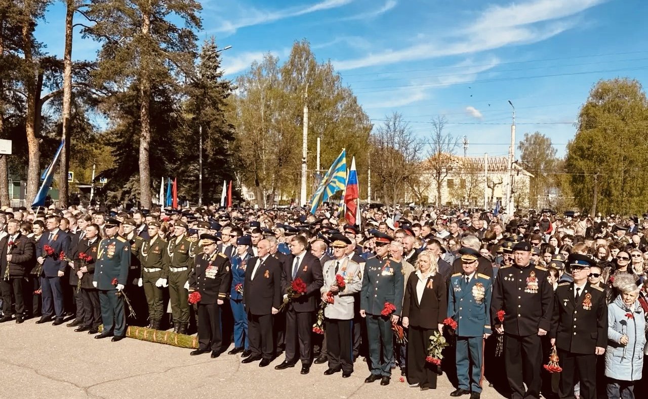 Светлана Кириллова приняла участие в торжественных мероприятиях, посвящённых 9 Мая в Костроме