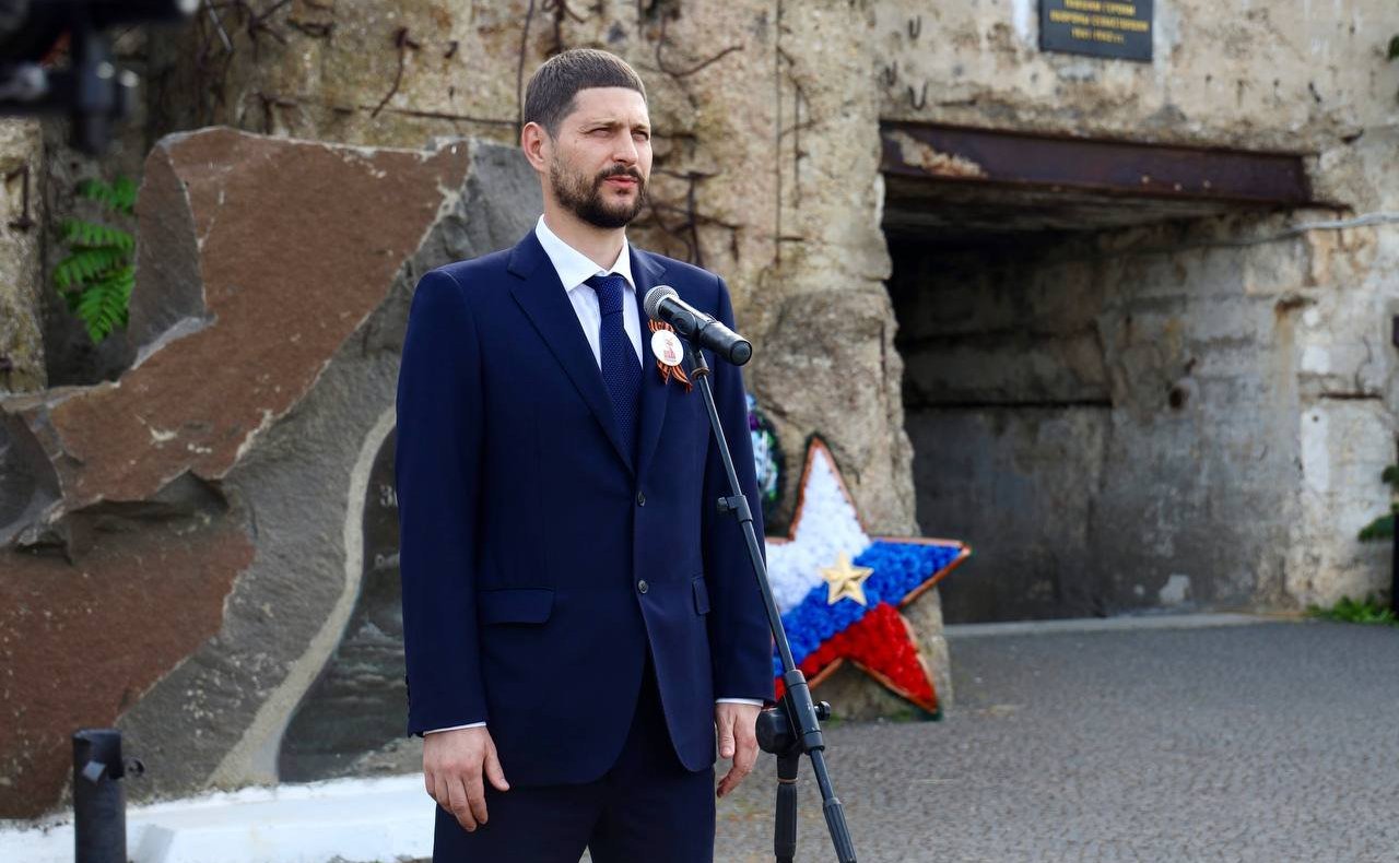 Александр Волошин