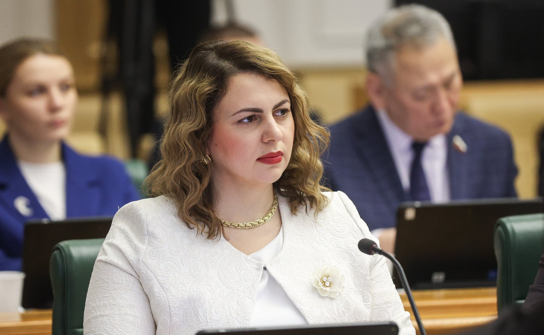 Открытый диалог с участием руководителя Федерального агентства по делам молодежи