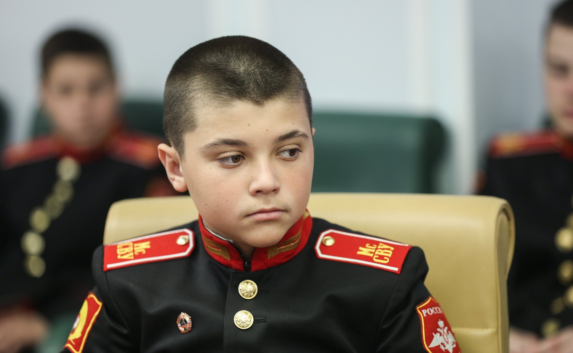 Встреча сенатора РФ Дмитрия Перминова с учащимися Суворовского училища