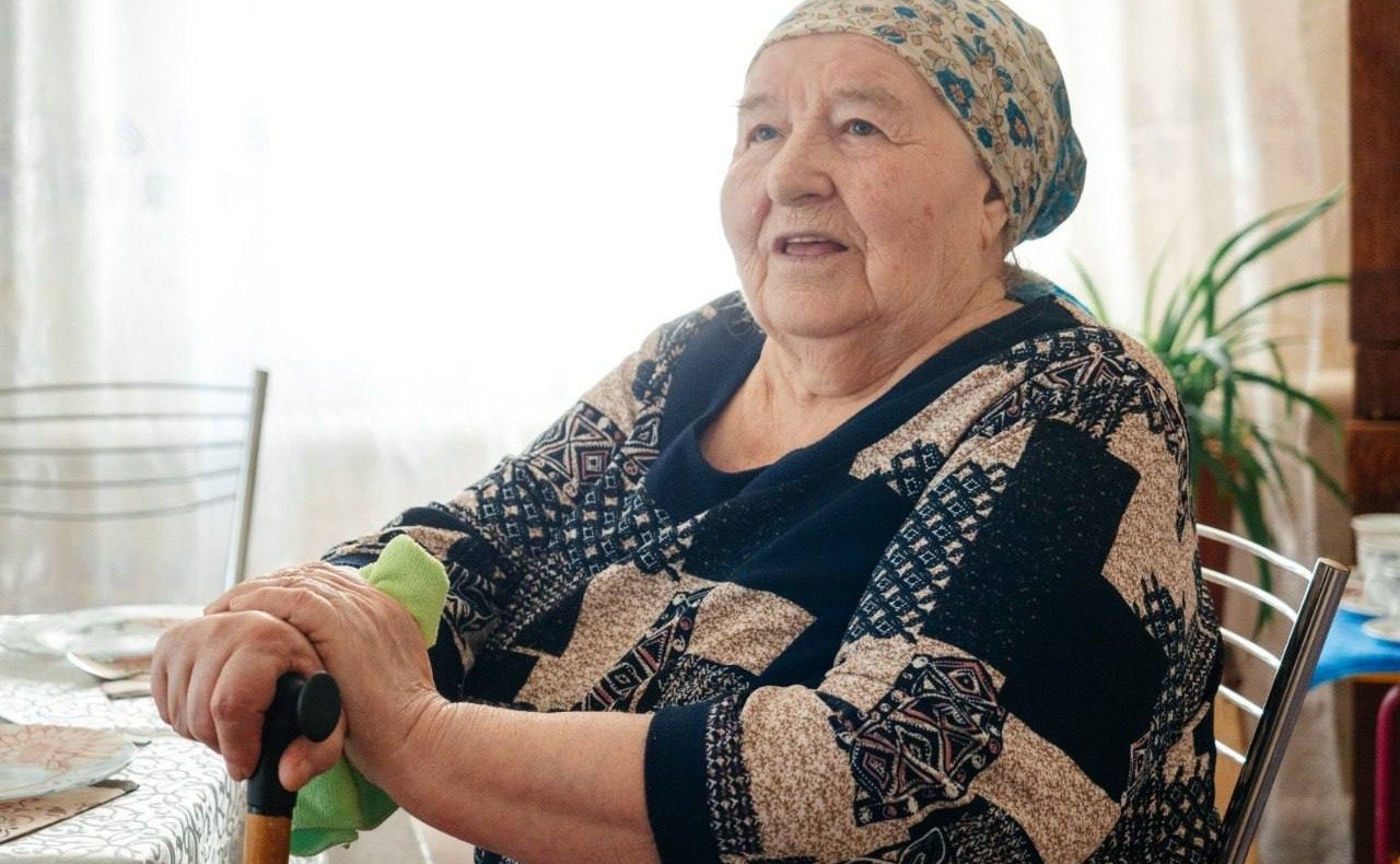 Максим Кавджарадзе помог восстановить дом блокадницы из Задонского района Липецкой области