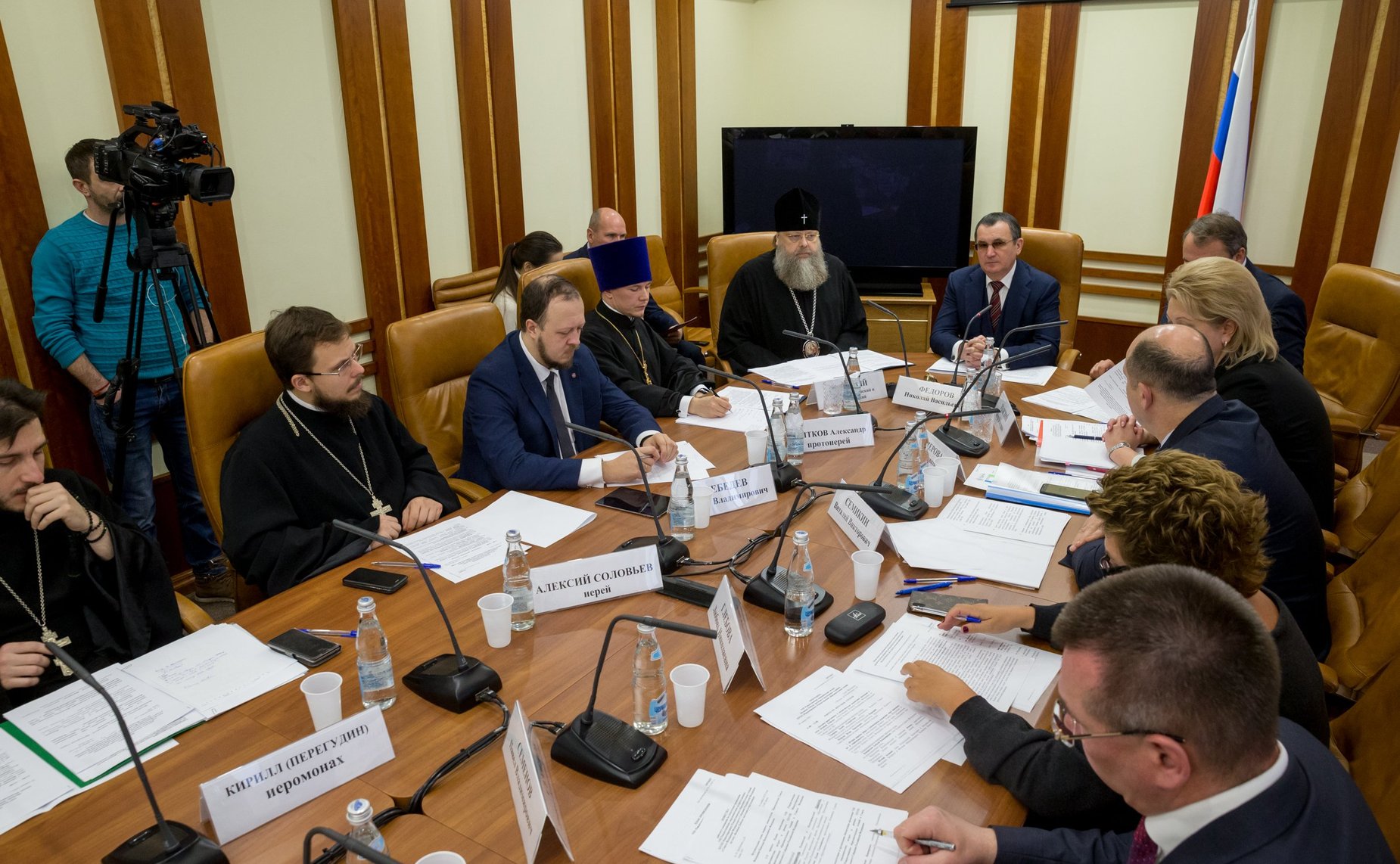 Совещание по подготовке VIII Рождественских парламентских встреч в рамках XXVIII Международных Рождественских образовательных чтений на тему «Великая Победа: наследие и наследники»