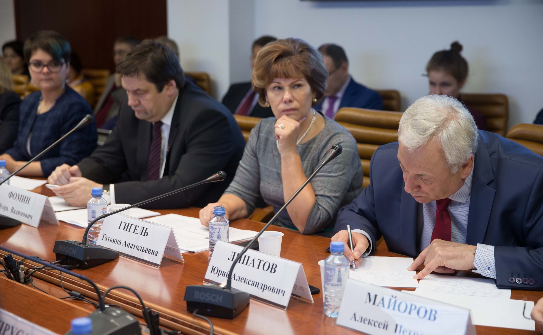 Заседание временной рабочей группы при Комитете СФ по экономической политике по совершенствованию законодательства РФ в сфере защиты прав потребителей