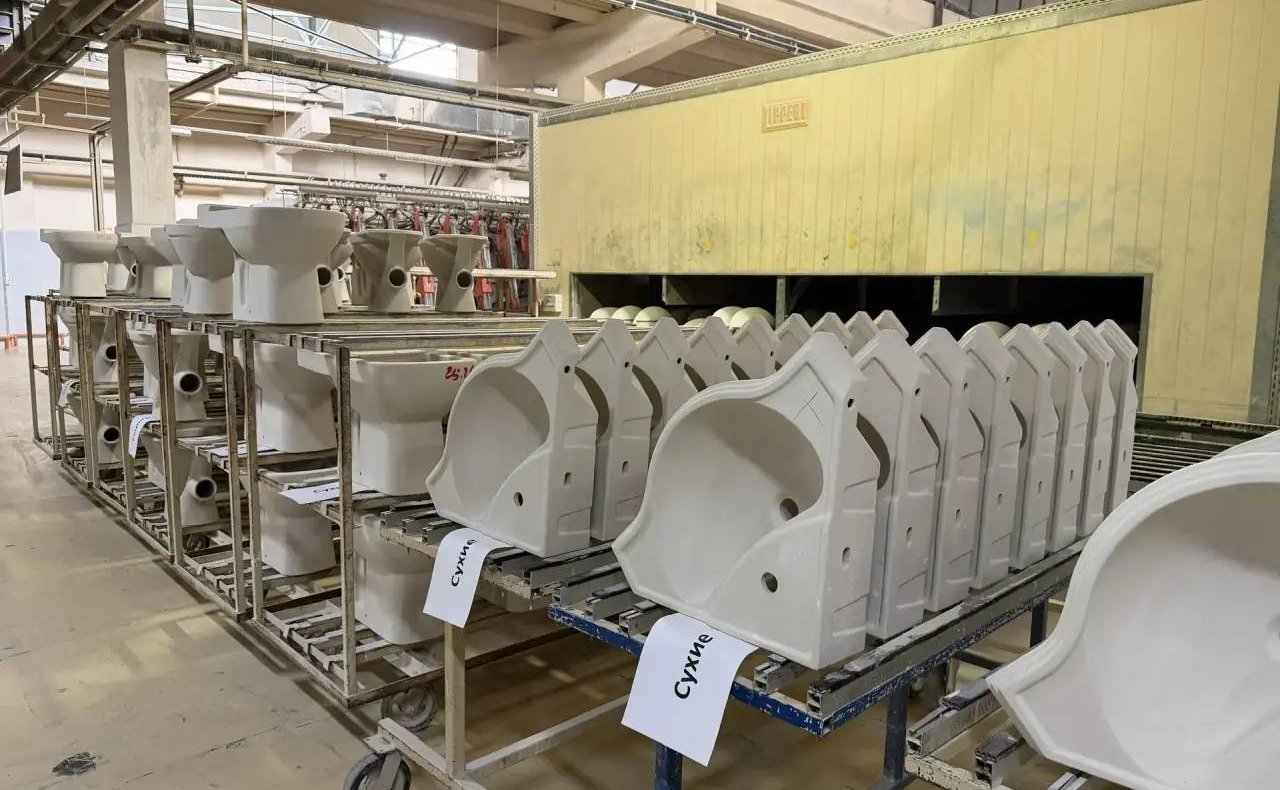 Анатолий Артамонов с рабочей поездкой посетил Кировский муниципальный округ Калужской области