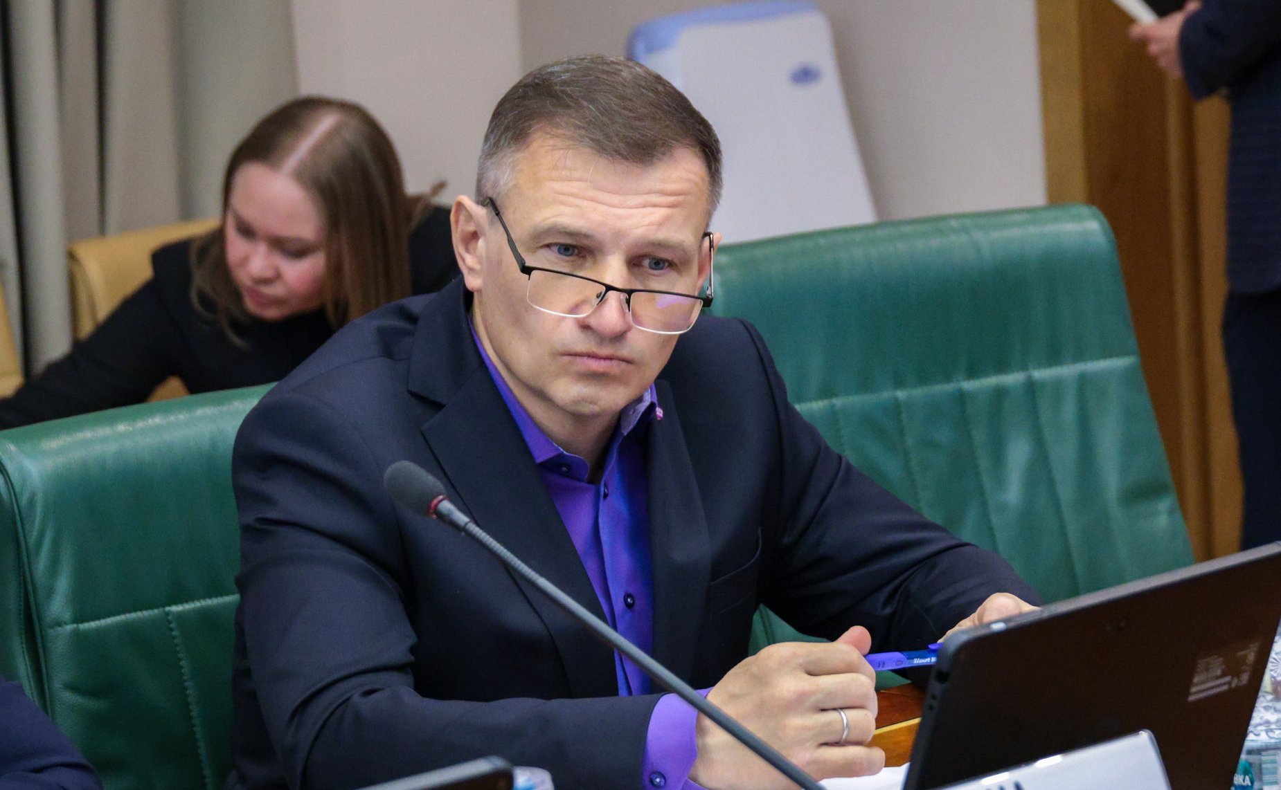 Круглый стол на тему «О реализации проектов по строительству индивидуальных жилых домов по договорам строительного подряда с использованием счетов эскроу»