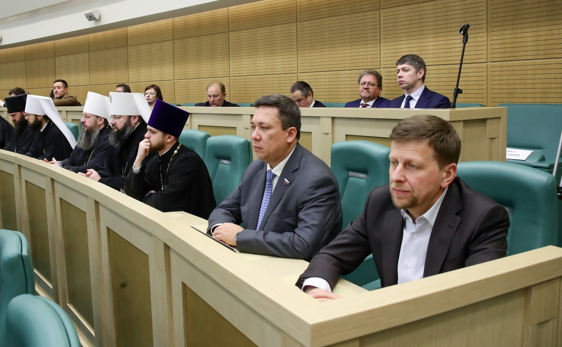 Пленарное заседание VIII Рождественских парламентских встреч в рамках XXVIII Международных Рождественских образовательных чтений «Великая Победа: наследие и наследники»