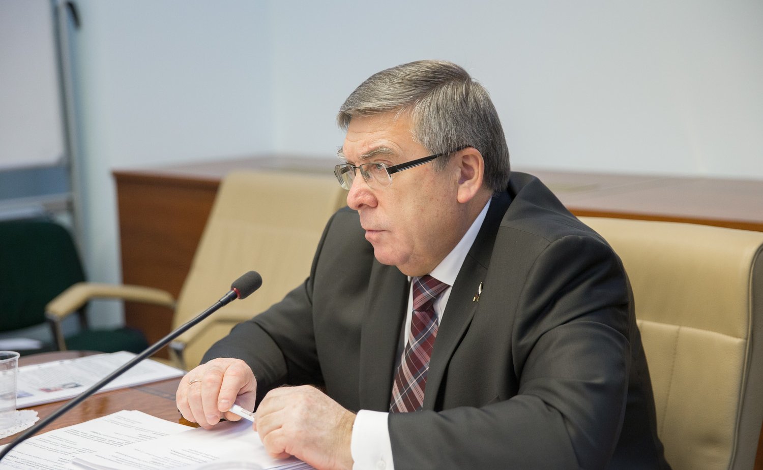 26-11-13 Заседание комитета СФ по Соцполитике-7 рязанский