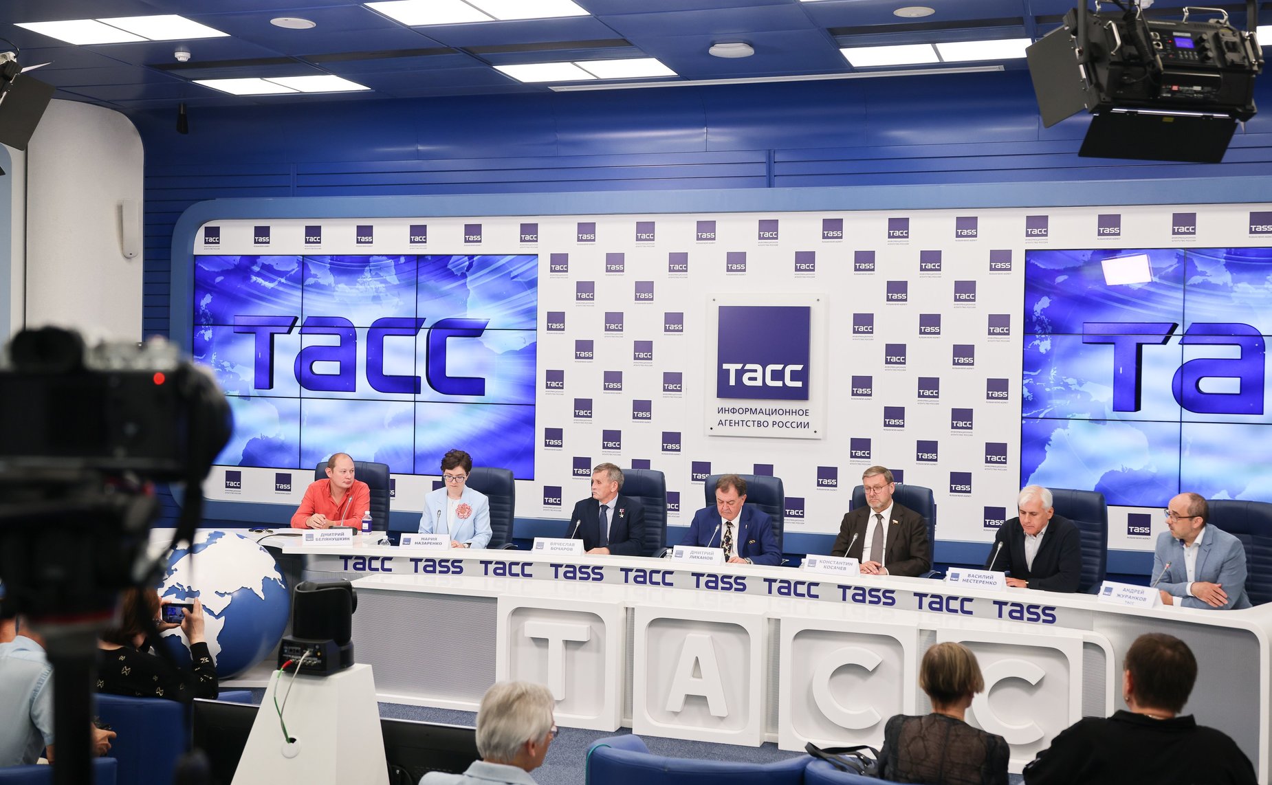 Константин Косачев принял участие в пресс-конференции, посвященной старту проекта «Рыцари детства» (фото ТАСС)