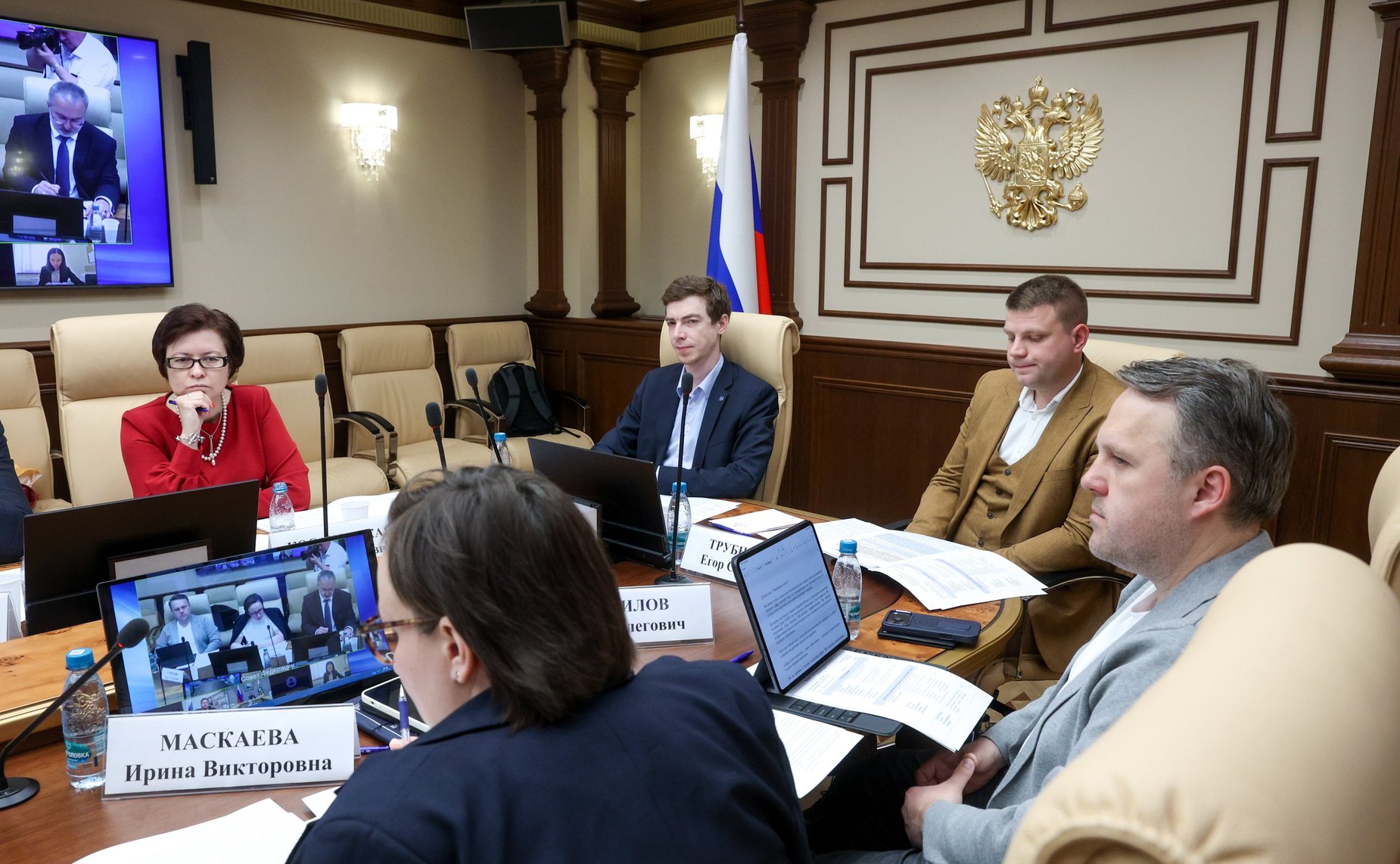 Круглый стол Комитета Совета Федерации по социальной политике «Влияние технологий искусственного интеллекта на рынок труда»