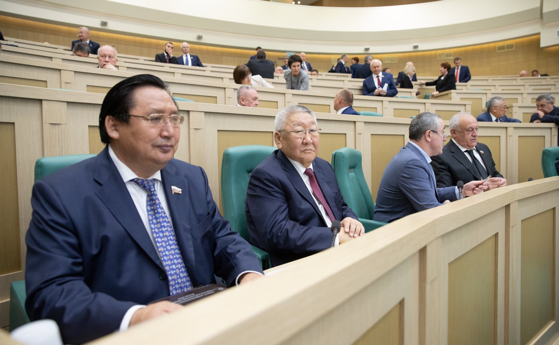 Александр Акимов и Егор Борисов