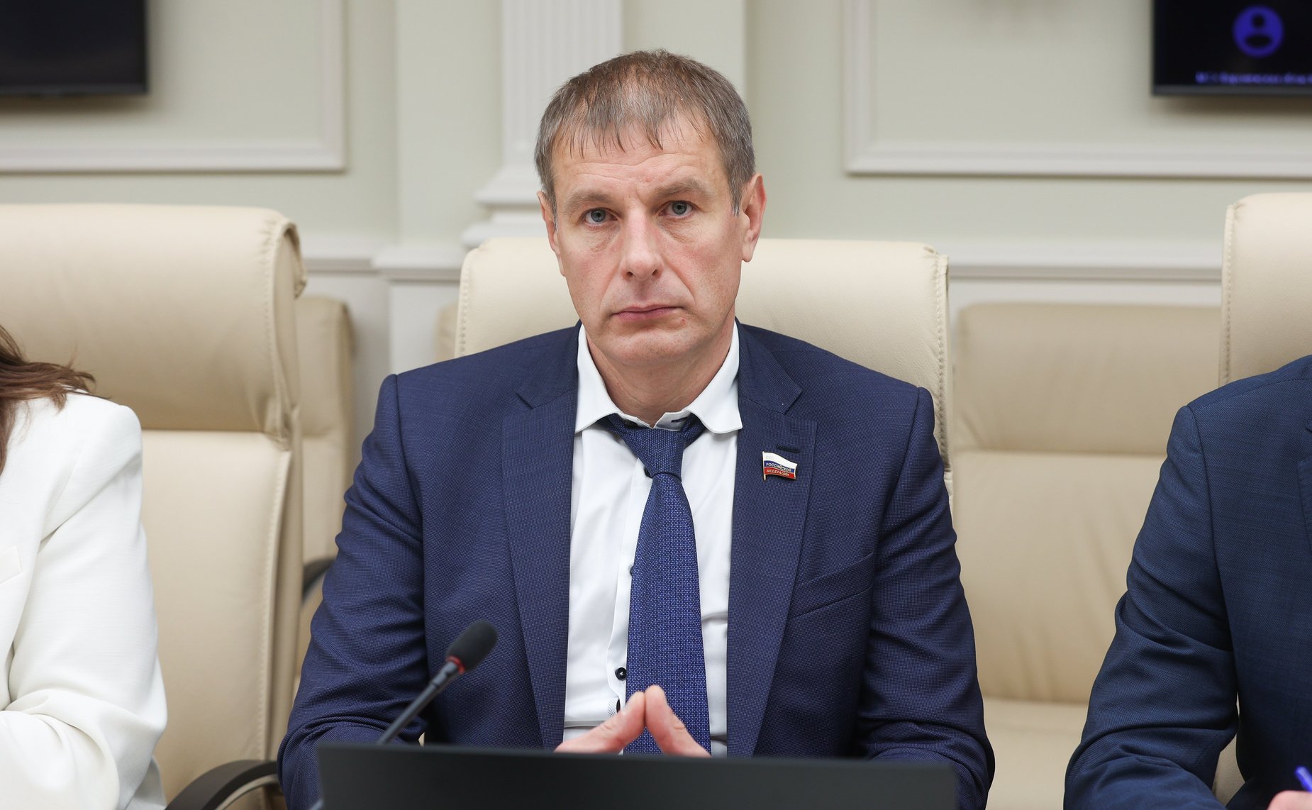 Олег Земцов