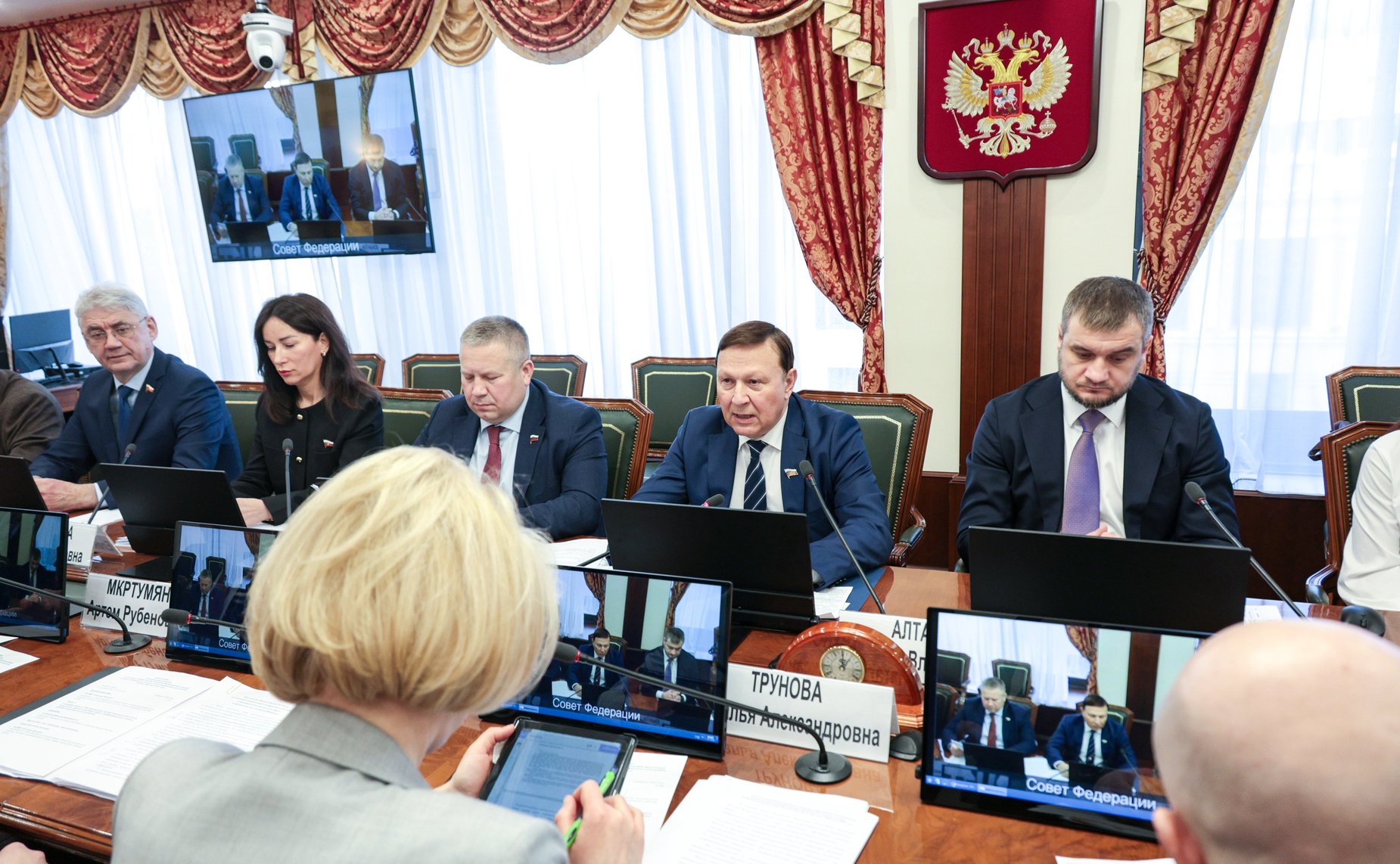 Заседание рабочей группы по внесению в Правительство РФ предложений по проекту федерального закона о едином преференциальном режиме Дальнего Востока и Арктики