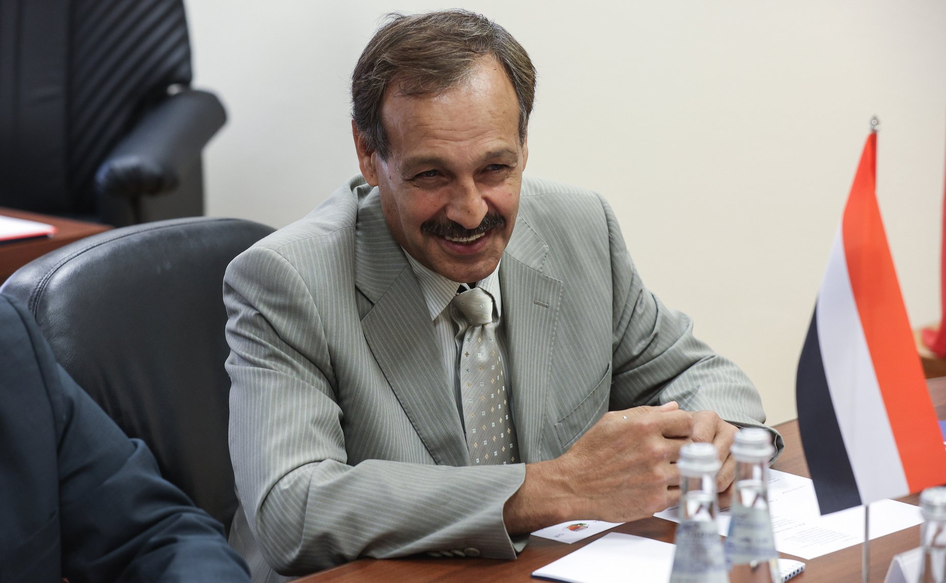 Первый заместитель председателя Комитета СФ по науке, образованию и культуре Ильяс Умаханов встретился с Чрезвычайным и Полномочным Послом Йеменской Республики в РФ