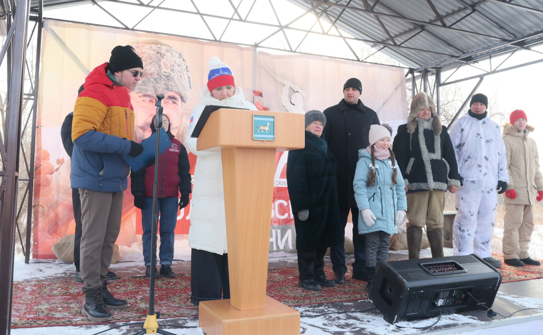 Сенаторы приняли участие в Волочаевском фестивале