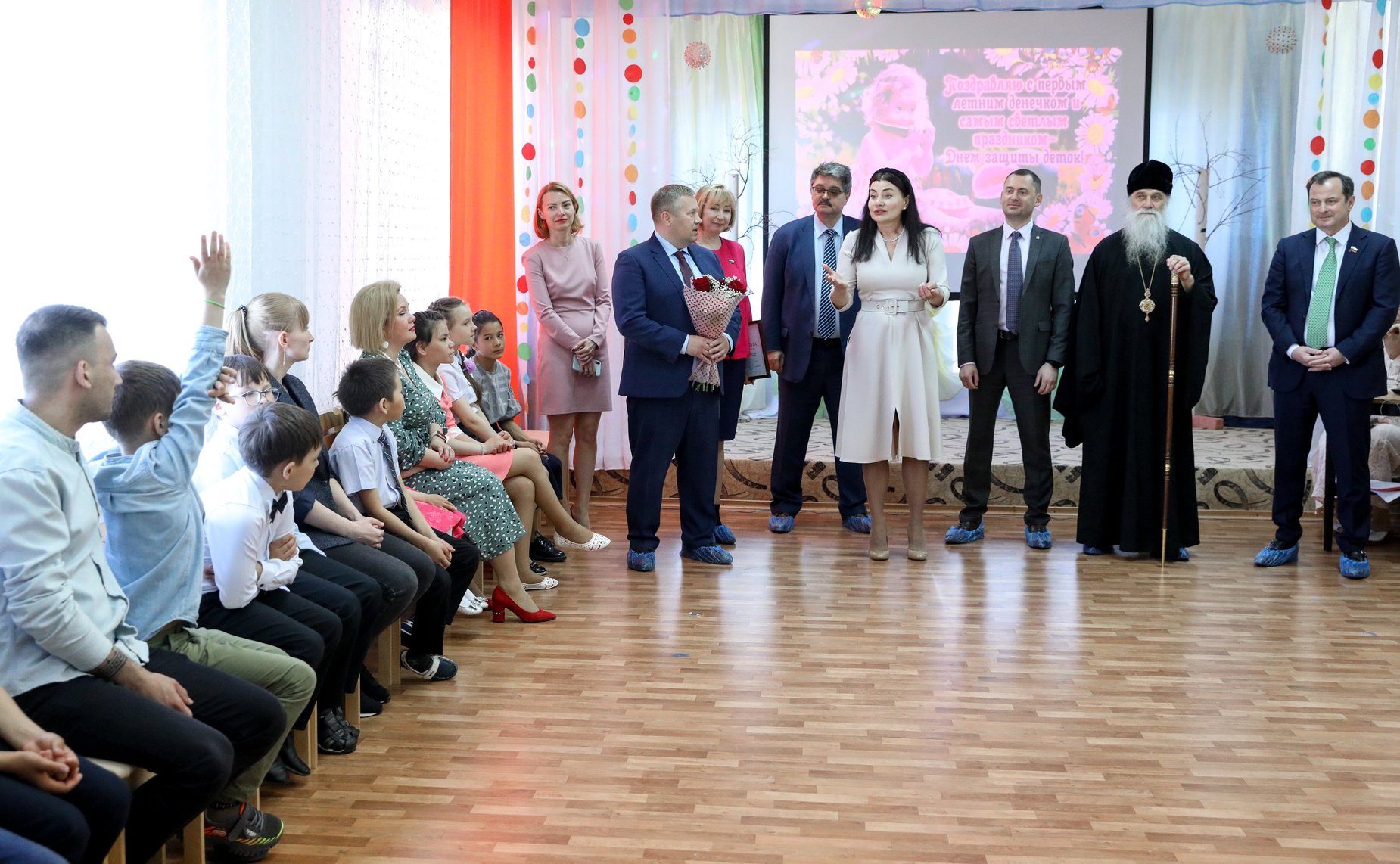 Сенаторы посетили в Нарьян-Маре учреждение для детей-сирот и детей, оставшихся без попечения родителей