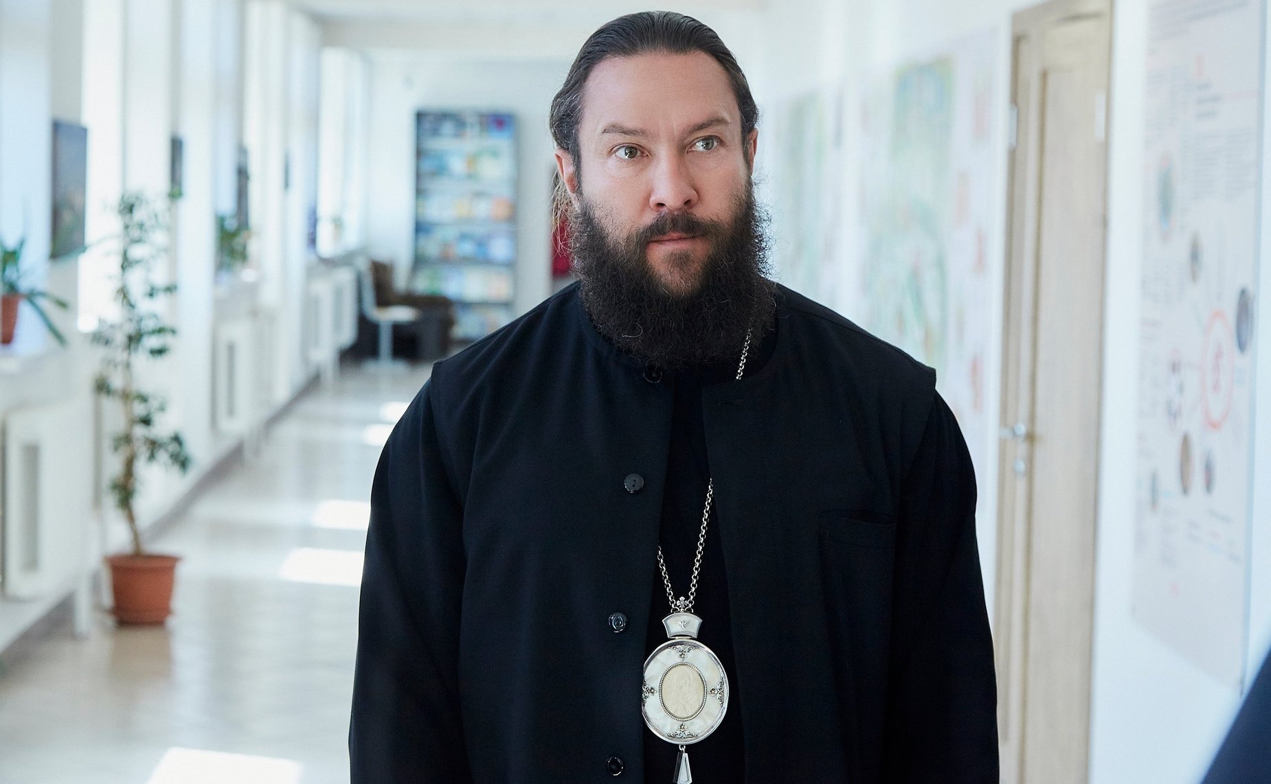 Олег Цепкин посетил Русскую классическую школу в Магнитогорске