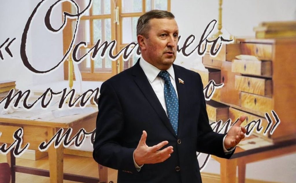 Сергей Березкин посетил новую экспозицию «Город трудовой доблести» в Музее истории города Ярославля