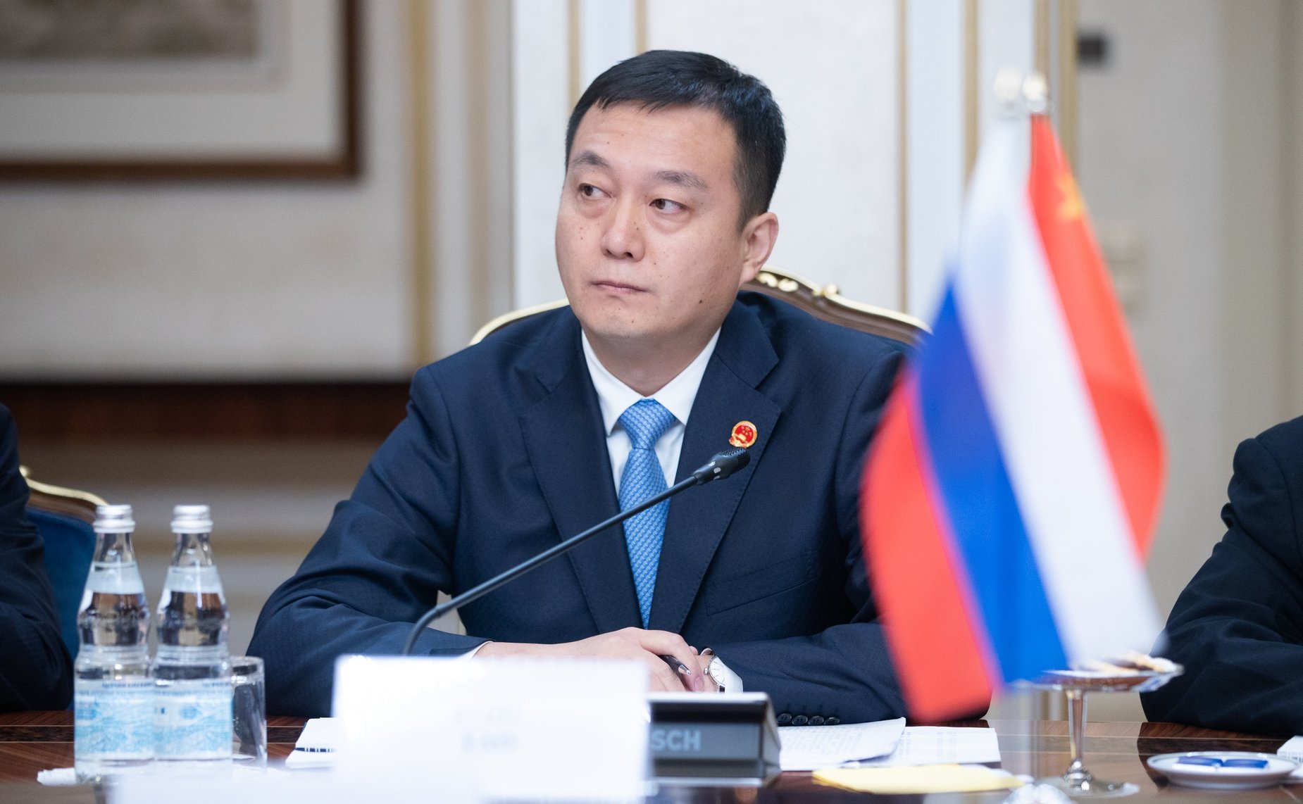 Встреча И. Умаханова с депутатом Всекитайского собрания народных представителей Китайской Народной Республики Кон Тао