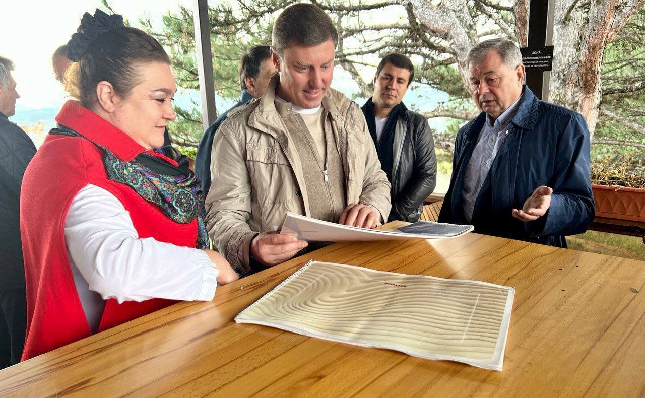 Анатолий Артамонов в рамках рабочей поездки посетил Кисловодск