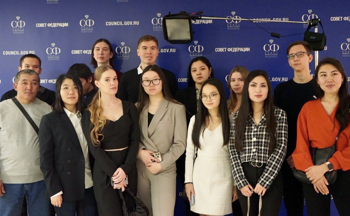 Владимир Полетаев и Татьяна Гигель провели встречу со студентами из Республики Алтай, которые проходят обучение в МГУ, МГИМО, МГТУ им. Н.Э. Баумана и других ведущих столичных вузах