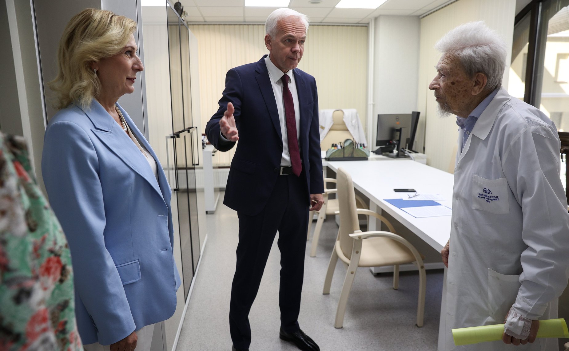 Заместитель Председателя Совета Федерации Инна Святенко посетила Национальный медицинский исследовательский центр нейрохирургии имени академика Н.Н. Бурденко