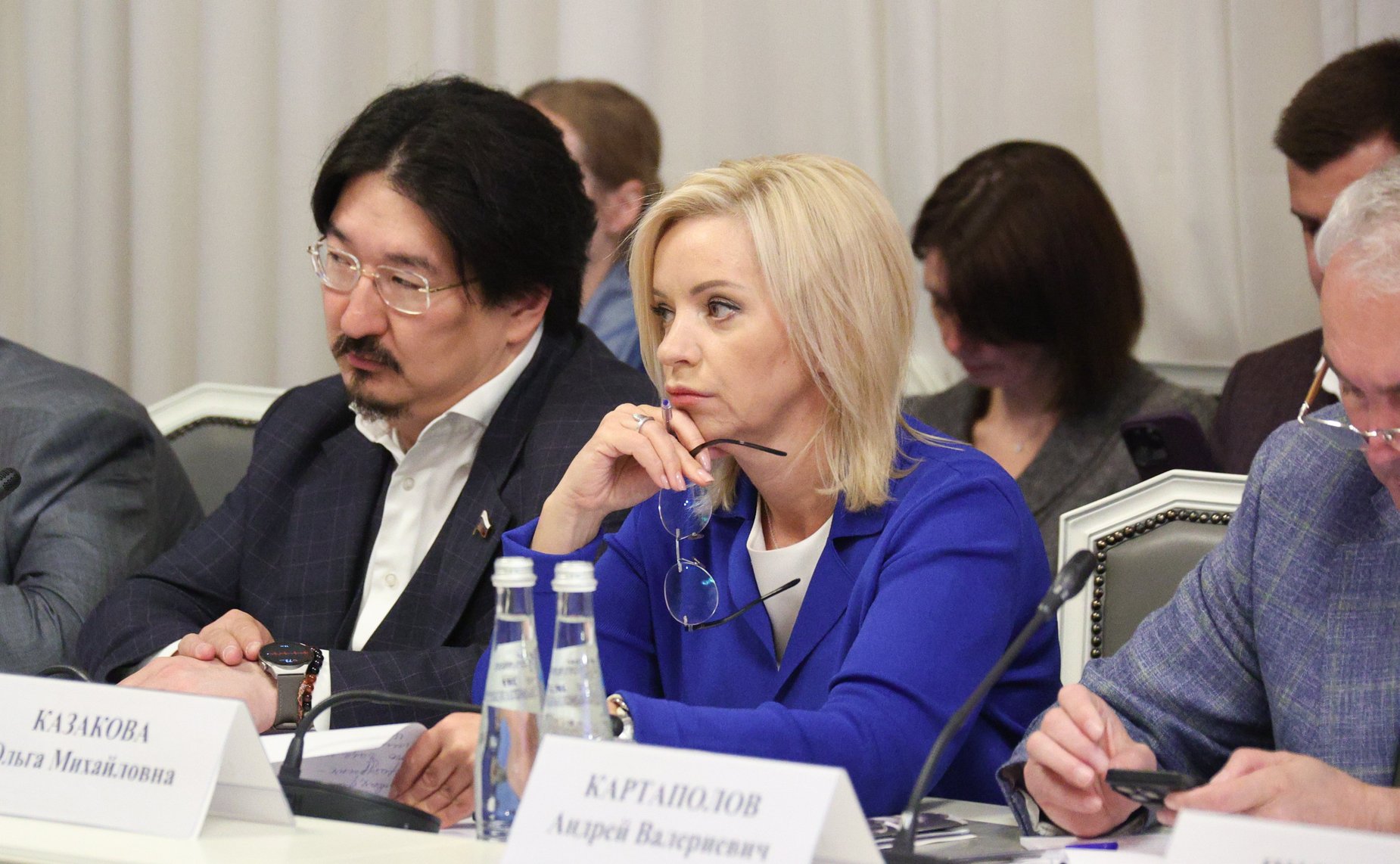 Заседание парламентской комиссии по расследованию преступных действий в отношении несовершеннолетних со стороны киевского режима