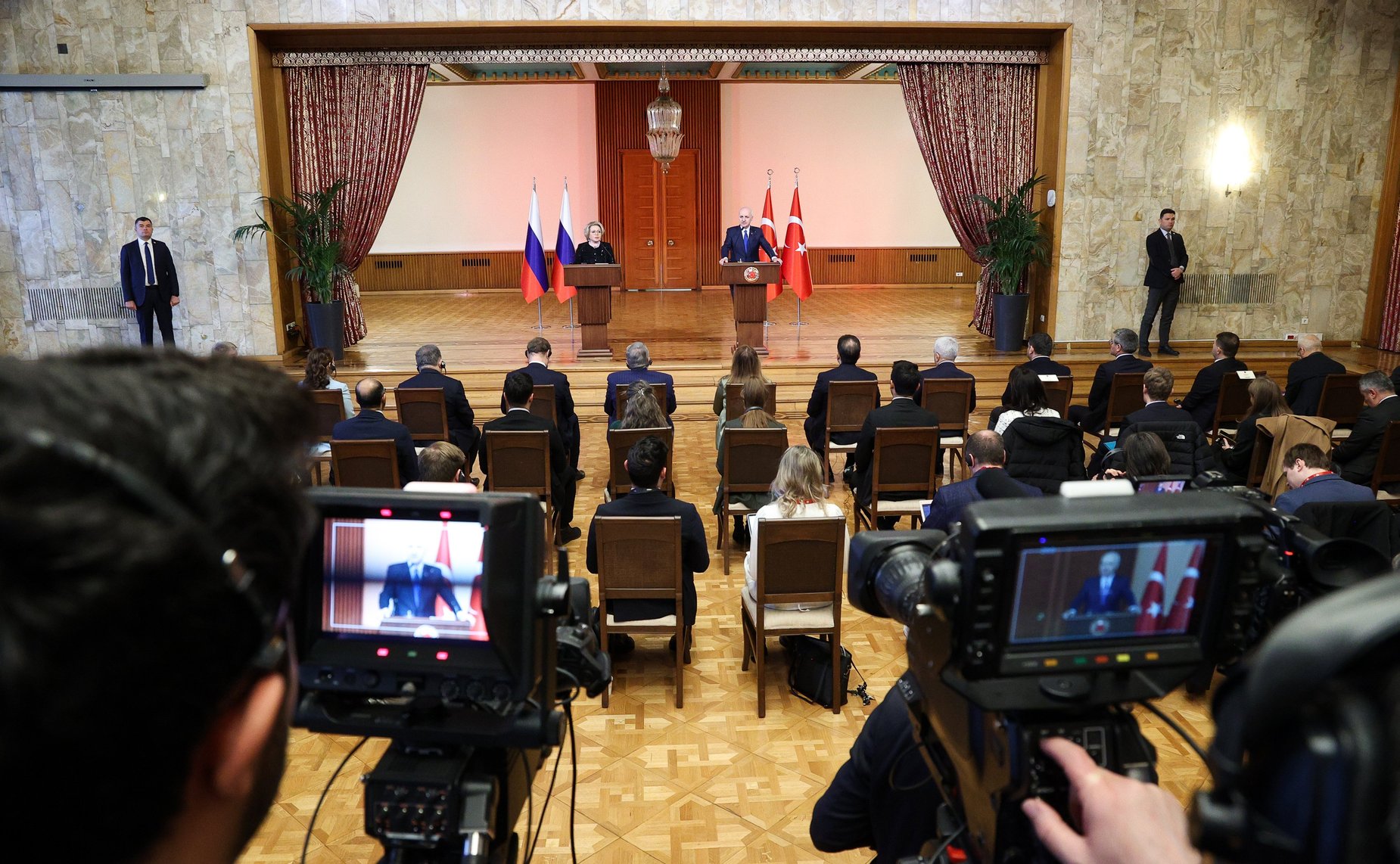 Заявление Председателя Совета Федерации Валентины Матвиенко и Председателя Великого национального собрания Турции Нумана Куртулмуша по итогам встречи