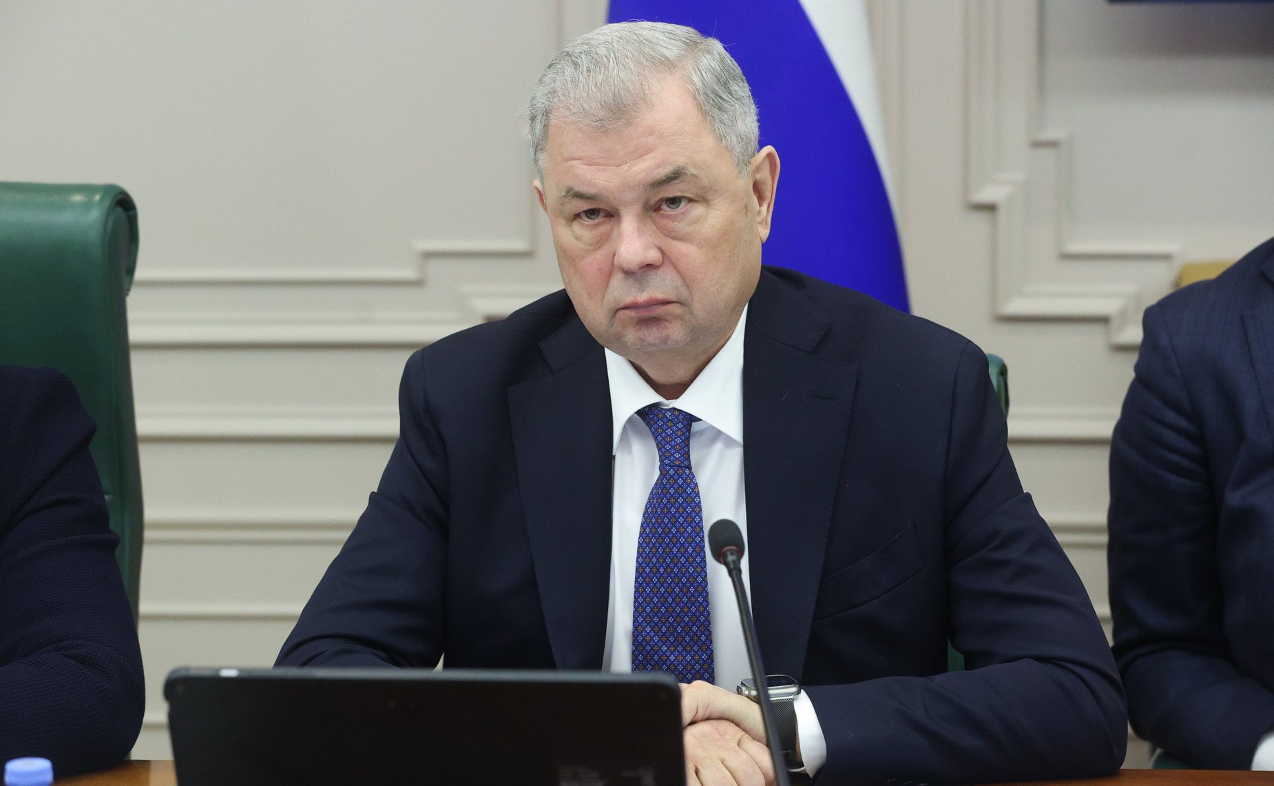 Анатолий Артамонов