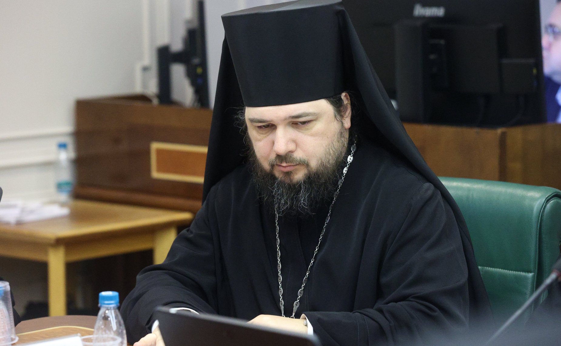 Круглый стол «Становление современной общественно-государственной модели воспитания гражданина и патриота (анализ опыта взаимодействия государственных и религиозных институтов)» (в рамках XIV Рождественских парламентских встреч)