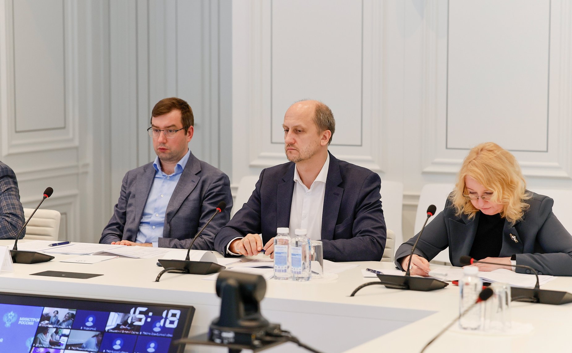 Круглый стол на тему «Совершенствование системы лицензирования деятельности по управлению многоквартирными домами»