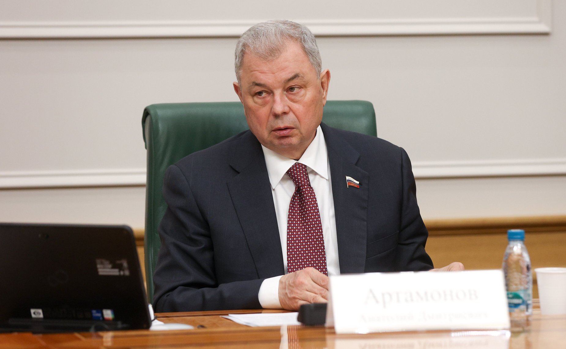 Анатолий Артамонов