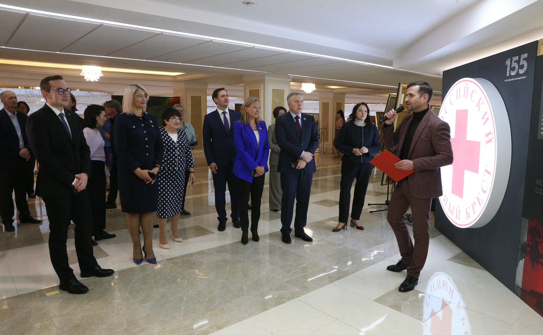 Открытие в Совете Федерации выставки «Российский Красный Крест. 155 лет на службе милосердия»