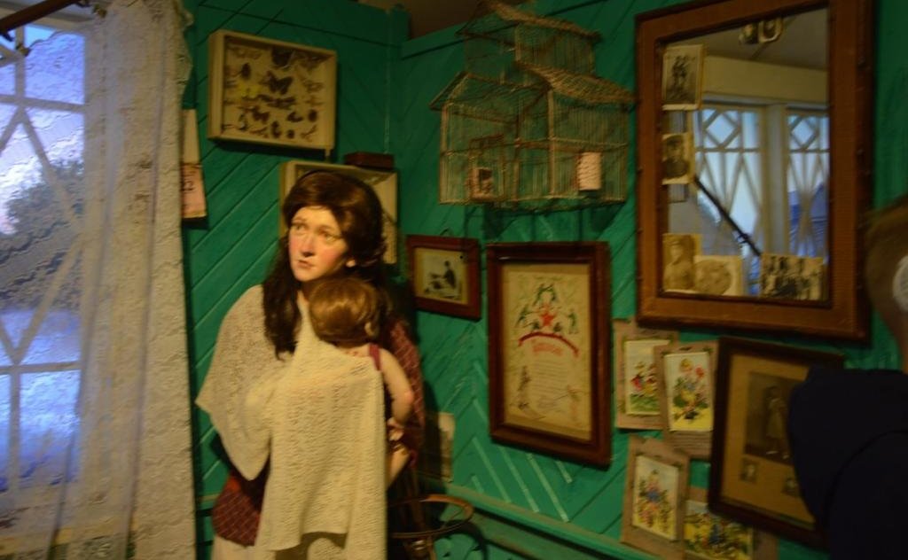 Сенаторы посетили выставку «Поезд Победы» в Мурманске