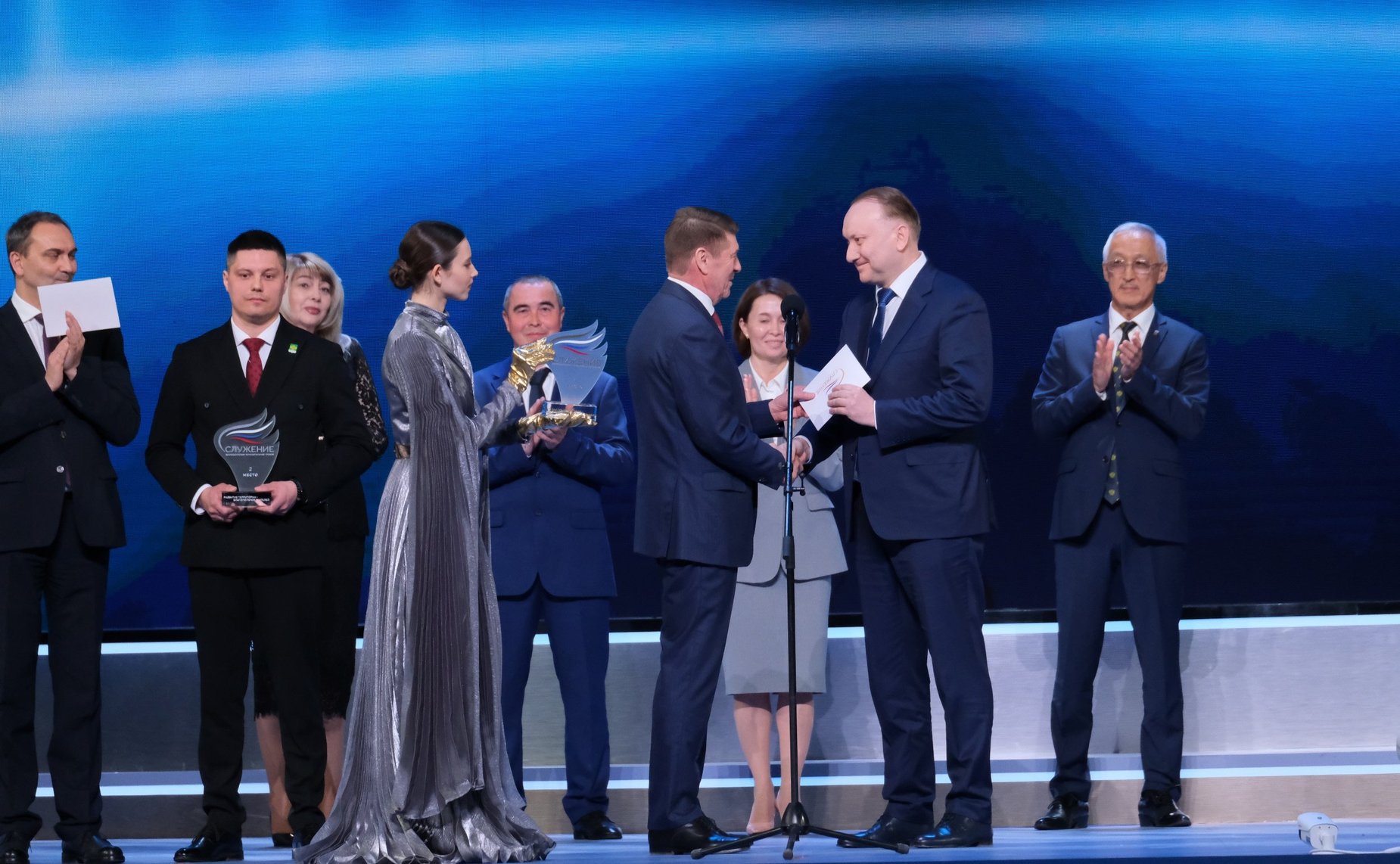 Андрей Шевченко принял участие в церемонии награждения победителей III Всероссийской муниципальной премии «Служение»