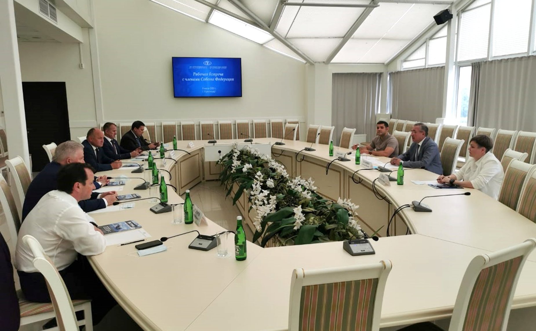 Рабочее совещание в рамках выездного заседания Комитета СФ по Регламенту и организации парламентской деятельности в г. Краснодаре