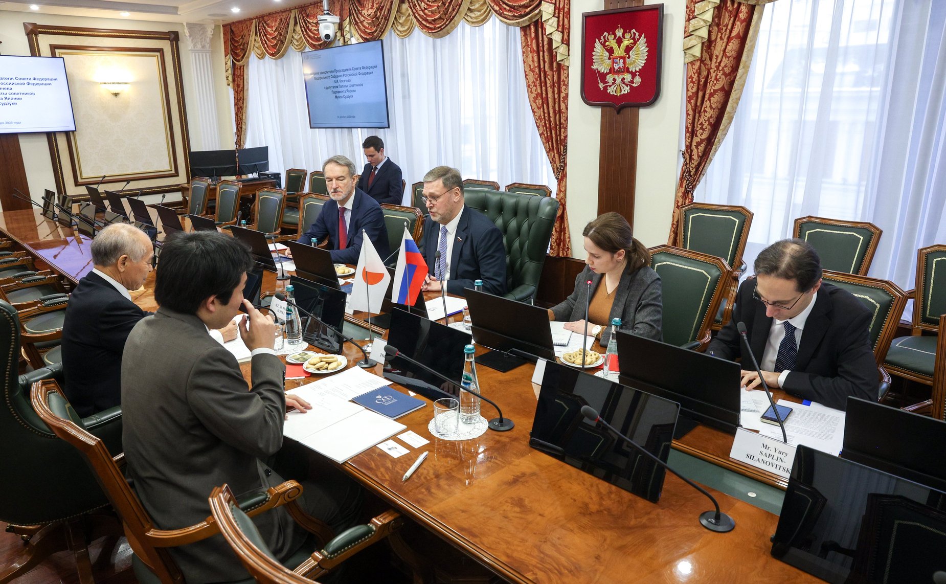 Встреча заместителя Председателя СФ Константина Косачева с депутатом Палаты советников Парламента Японии Мунэо Судзуки