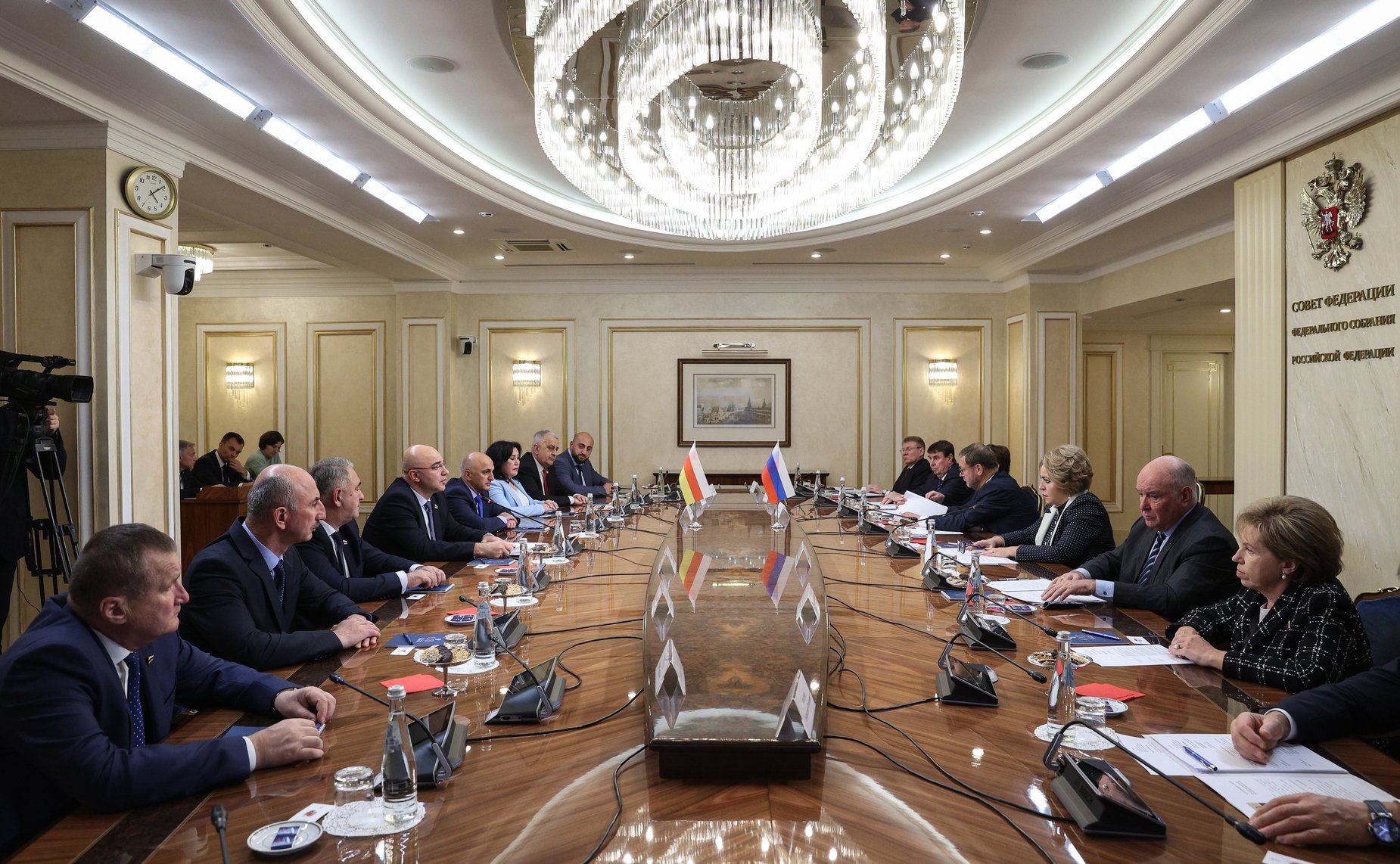 Встреча Председателя СФ Валентины Матвиенко с Председателем Парламента Республики Южная Осетия Аланом Алборовым