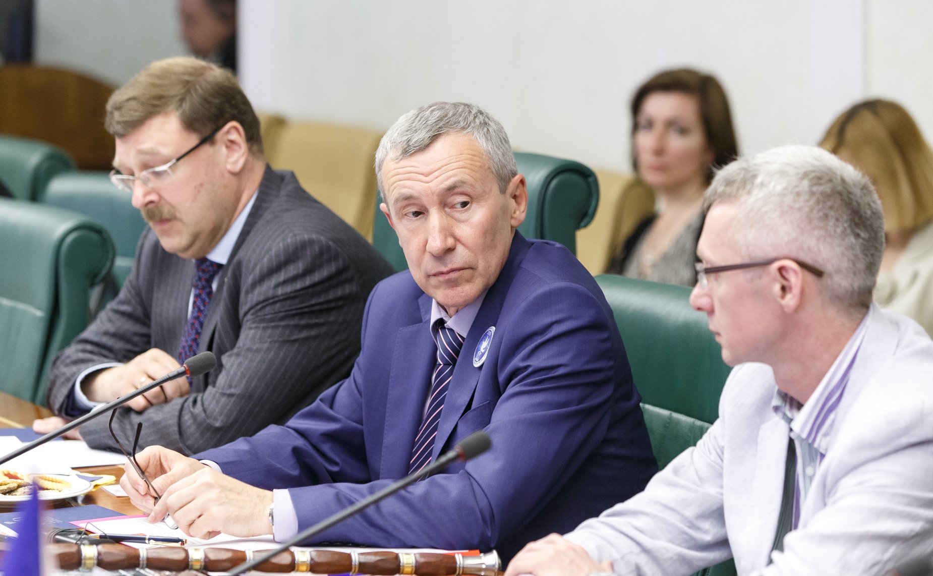 К. Косачев, А. Климов и О. Казаковцев Совещание по подготовке второго Панъевропейского фестивального марафона 