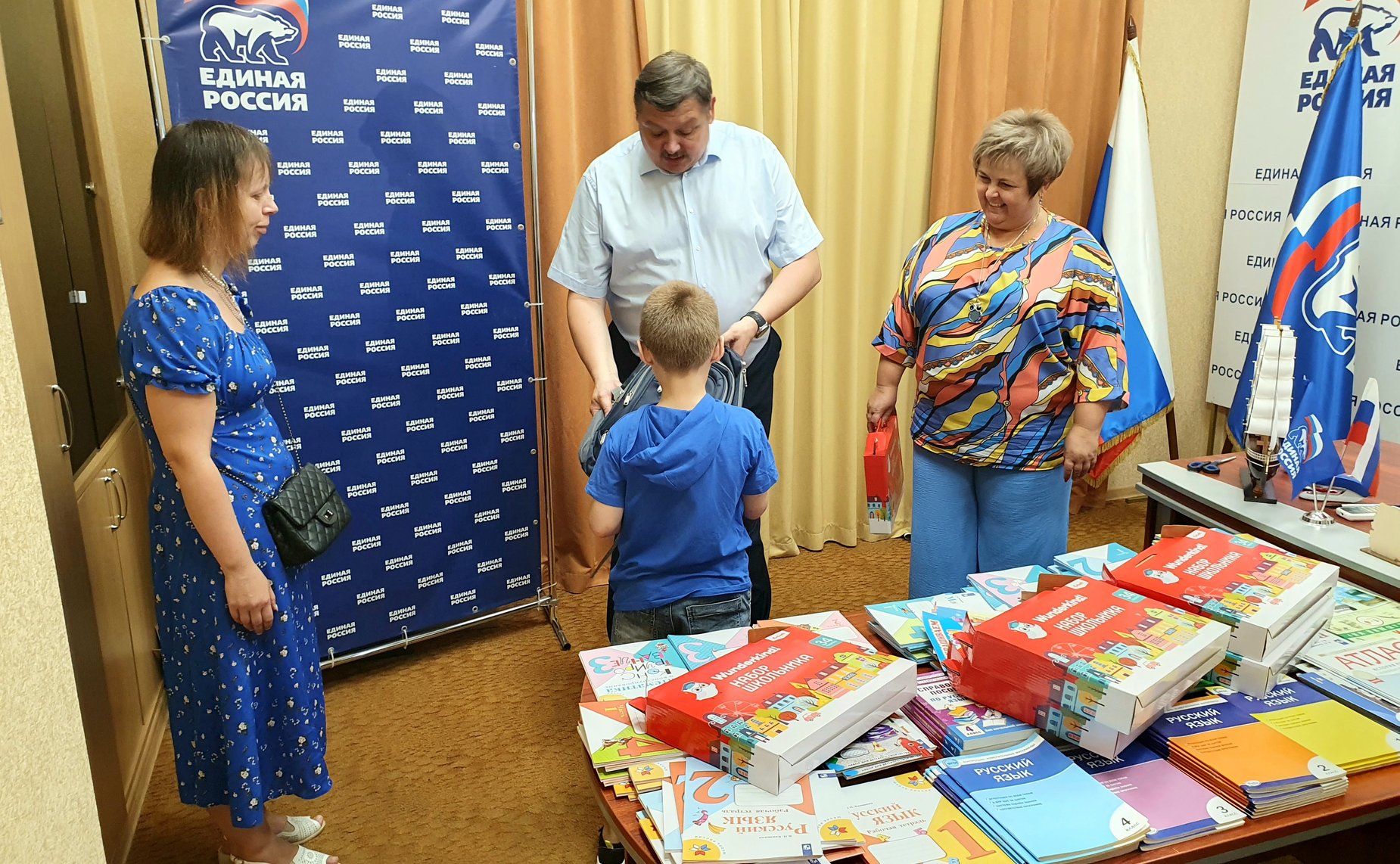 Сергей Колбин в рамках работы в регионе провел прием граждан по вопросам образования