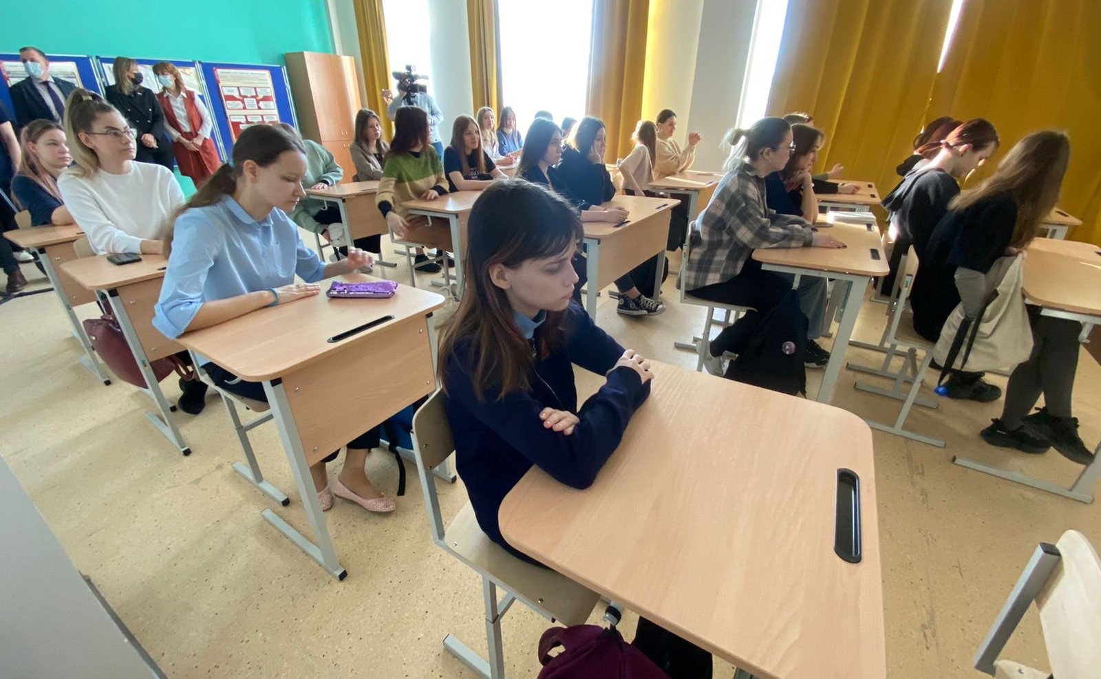 Татьяна Сахарова в рамках региональной недели посетила построенный по национальному проекту «Образование» новый корпус лицея в ЗАТО г. Североморск