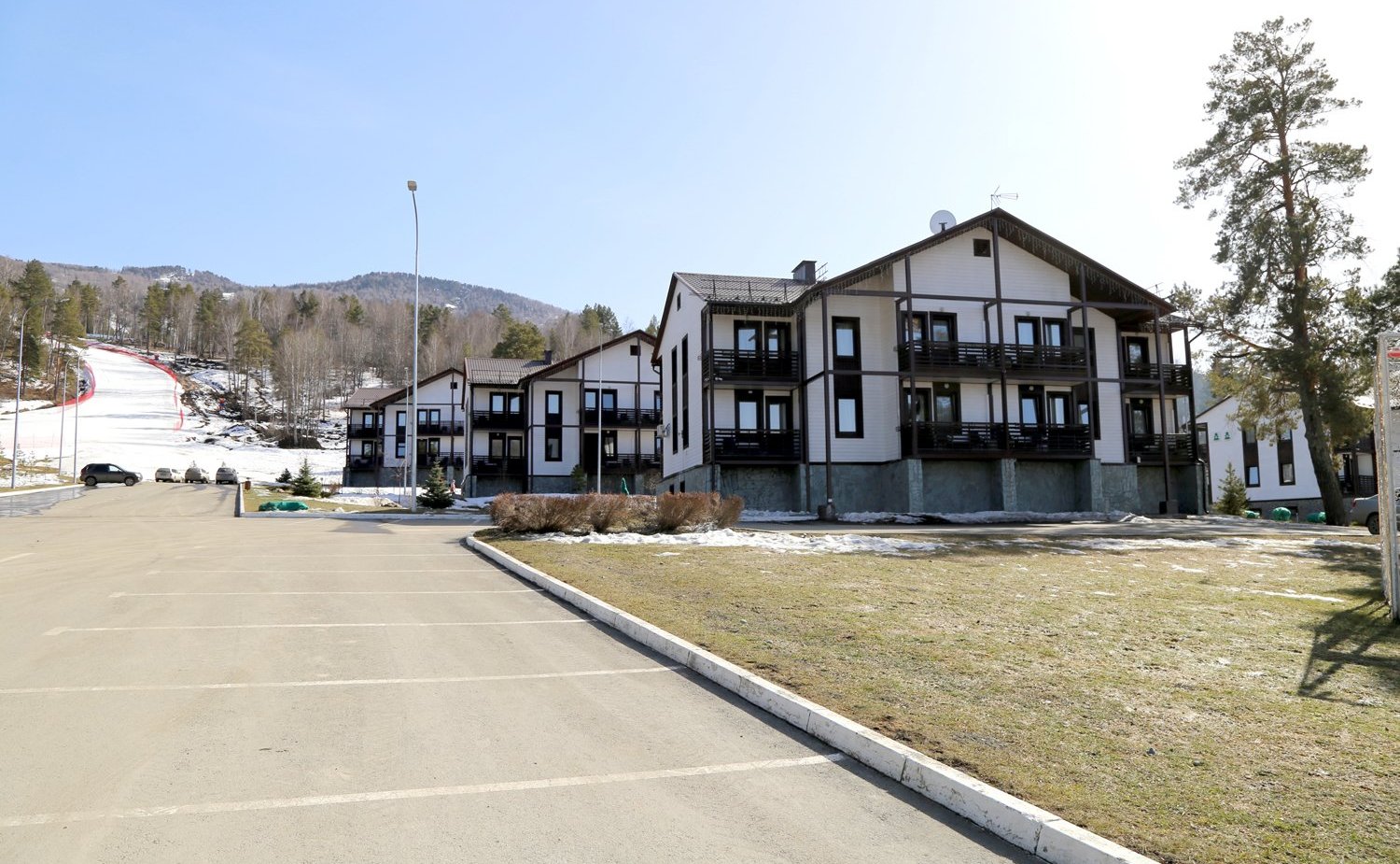 Татьяна Гигель в ходе рабочей поездки в регион побывала на крупнейшем в Сибирском Федеральном округе всесезонном курорте «Манжерок»