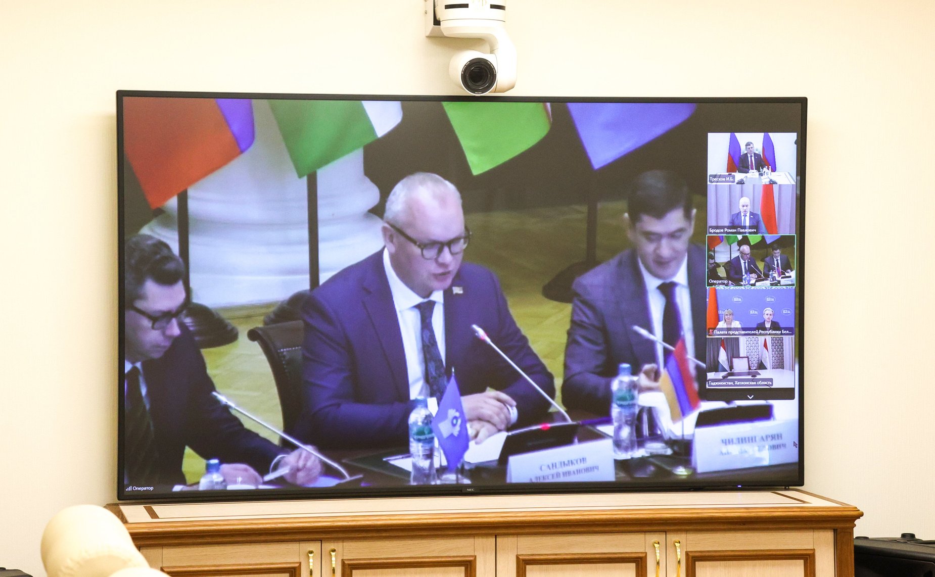 Сенаторы РФ приняли участие в заседании Постоянной комиссии МПА СНГ по экономике и финансам