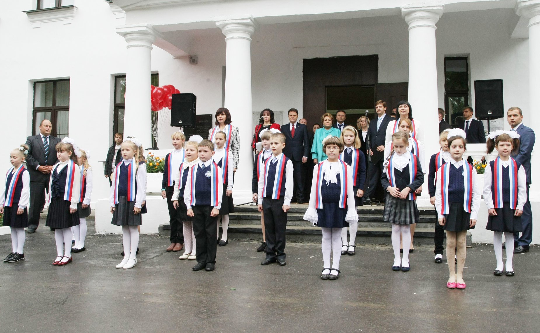 В. Матвиенко посетила Яснополянскую школу № 2 им. Л.Н. Толстого